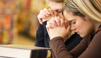 Oraciones cortas para la Virgencita Oraciones cortas para la Virgencita